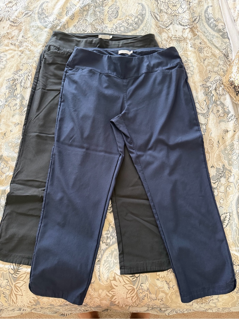Walter Hagen Straight Leg Pants in Navy and Black